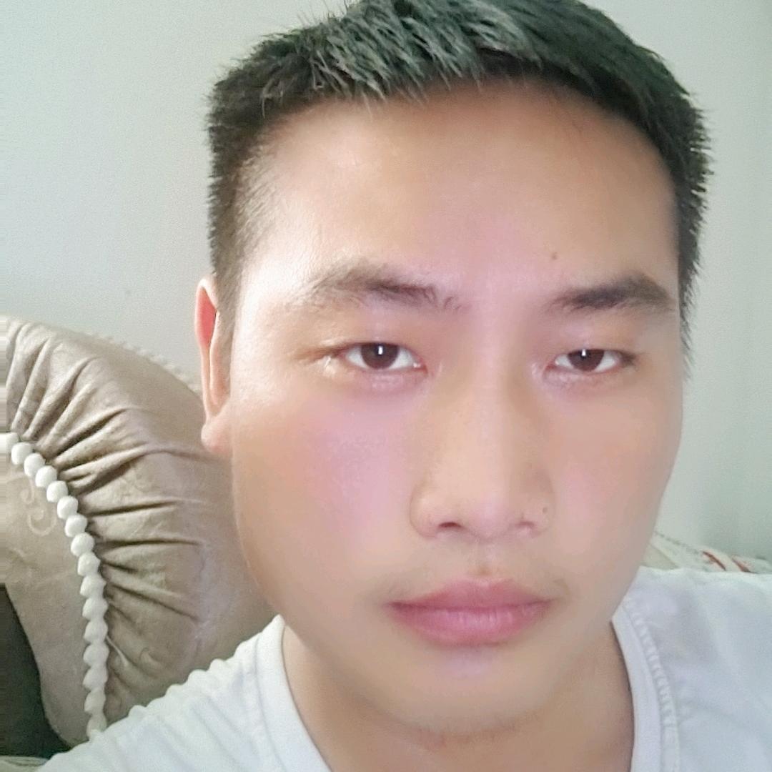 手插兜兜不说爱
