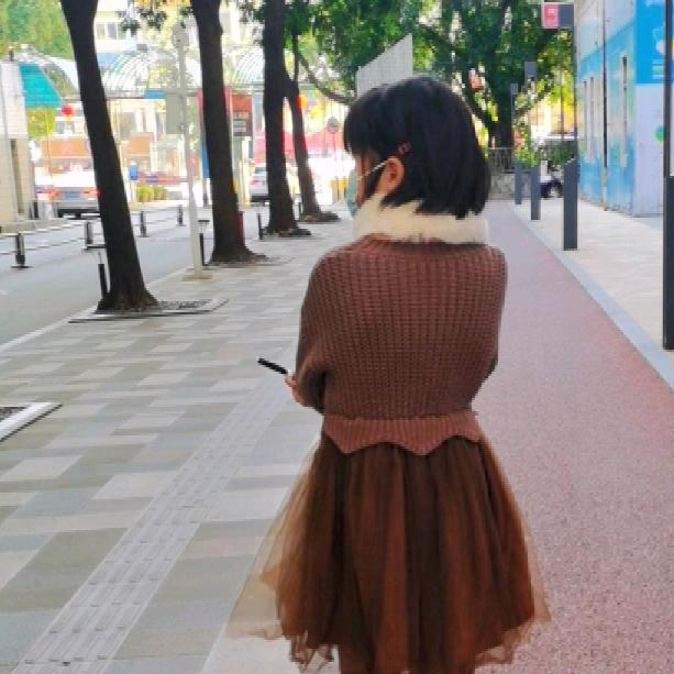 奇点点(关必回）