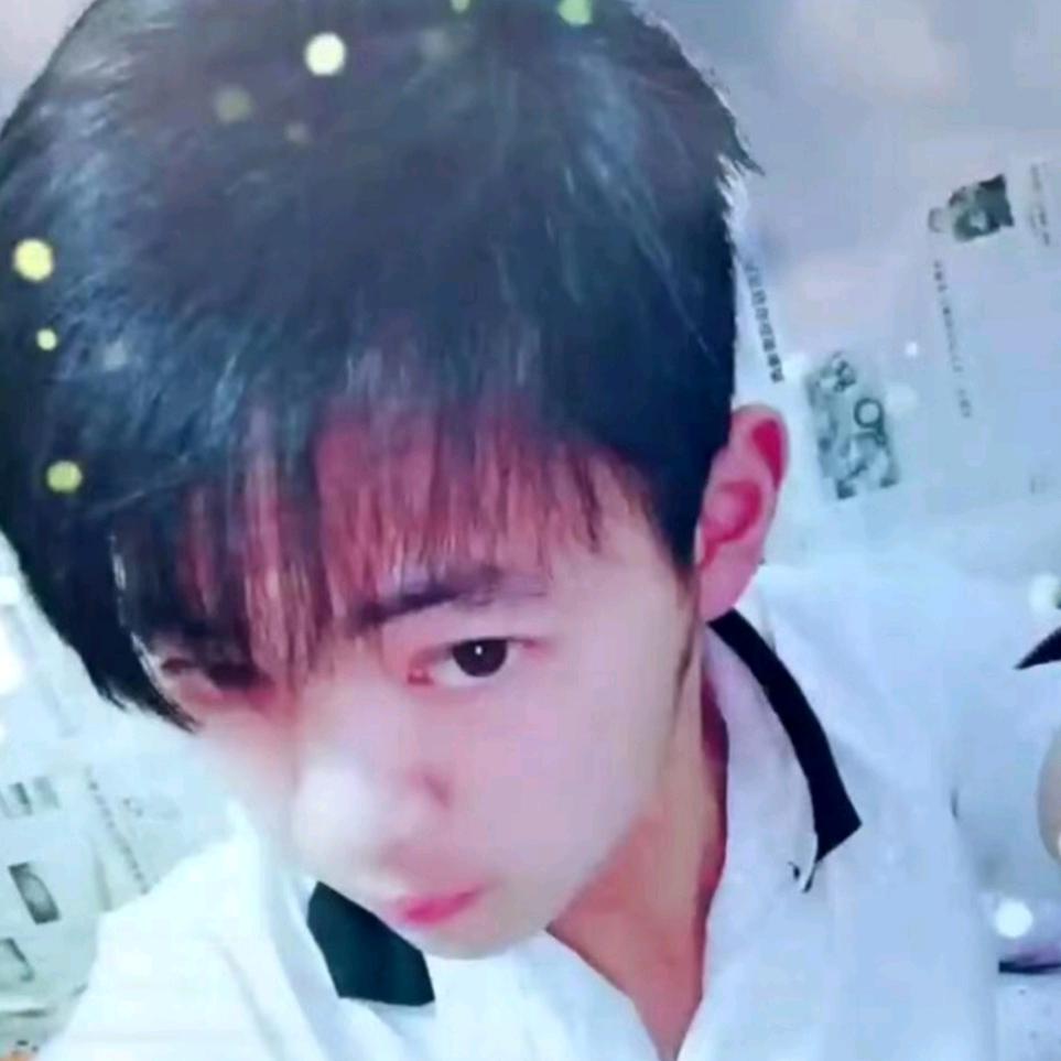 1275601178阿杰