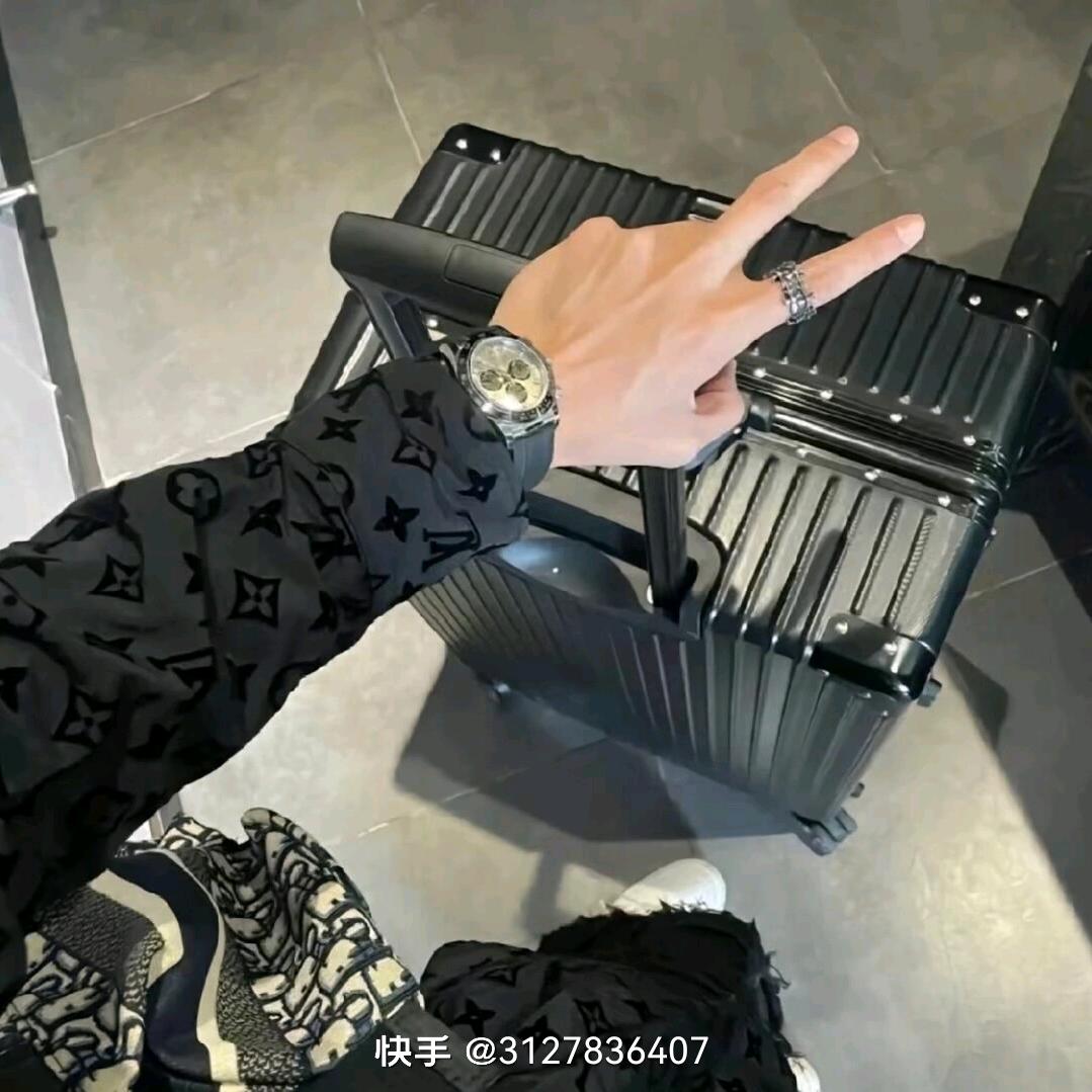 某人