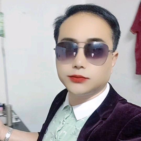 青山绿水。空气爽