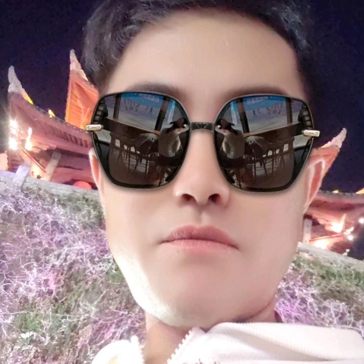 爱的世界只有你