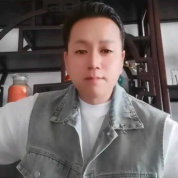 明星经纪:谭红