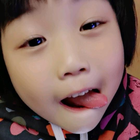 🌈🌈朵朵和诺诺