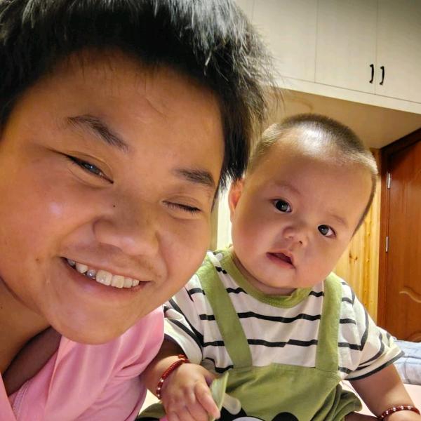 墨镜一带谁都不爱