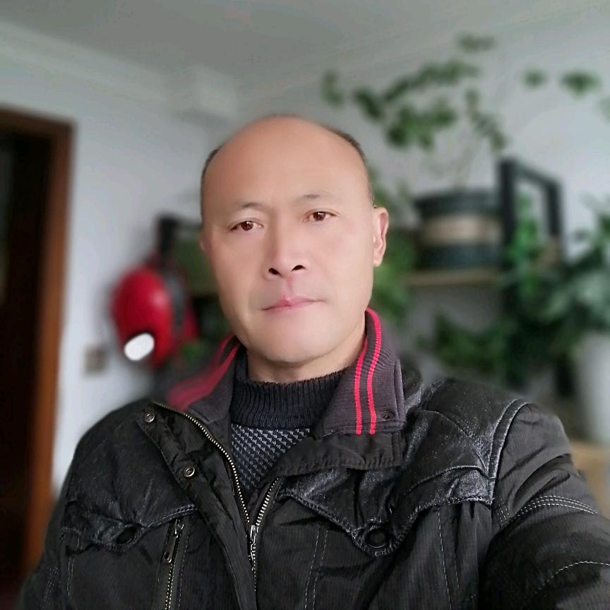 巴中董哥🎤
