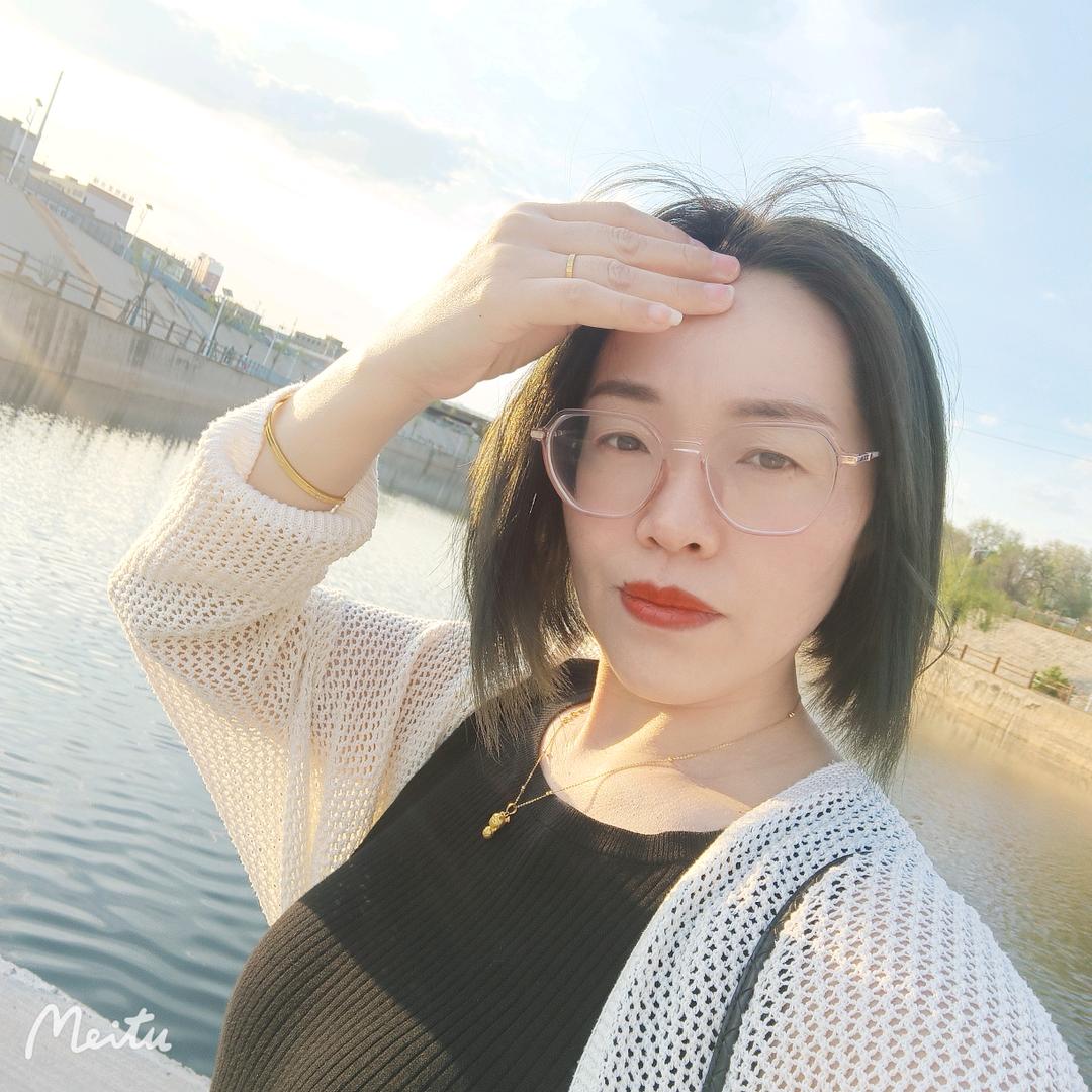 @池建梅