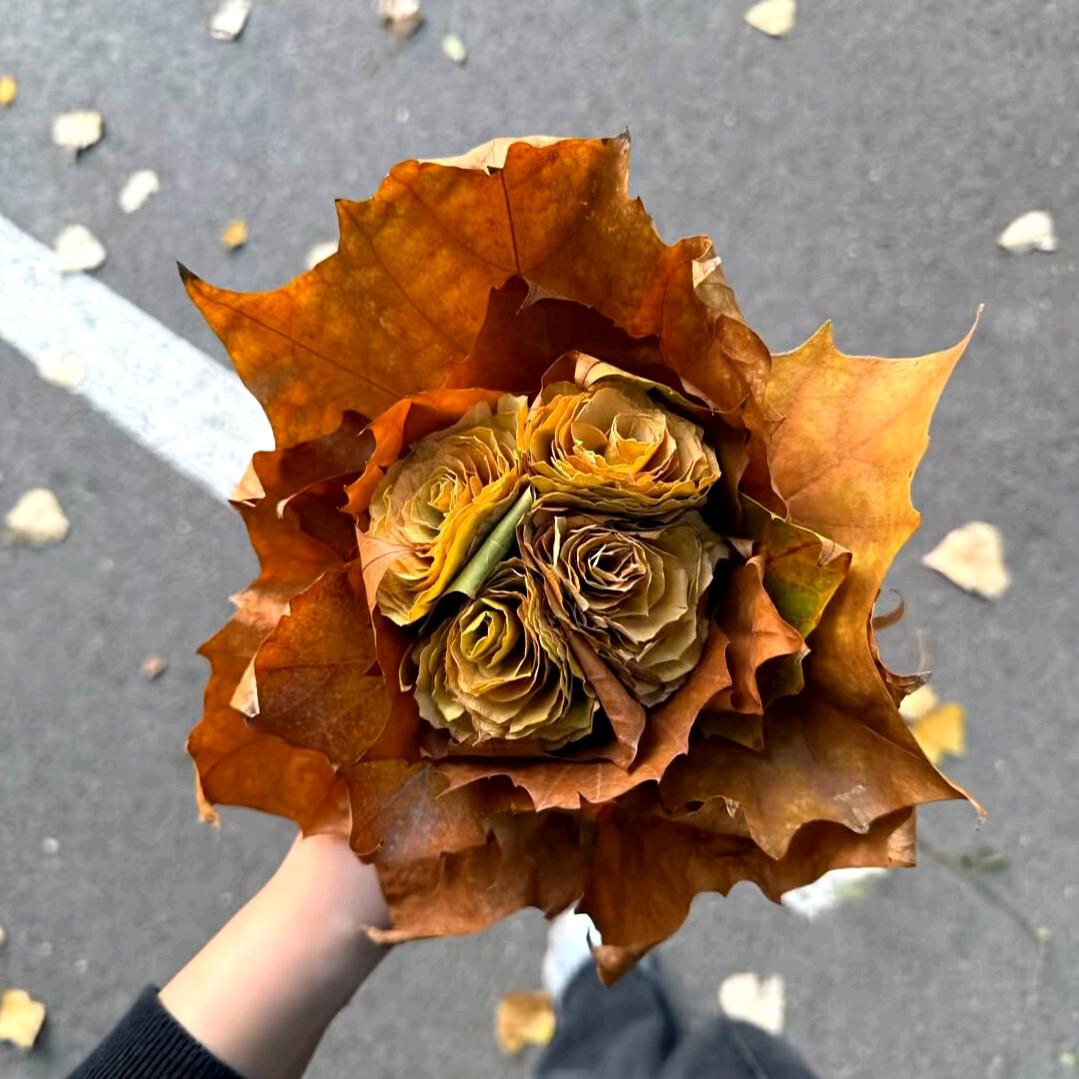 玖街夜市口蘑酿虾滑