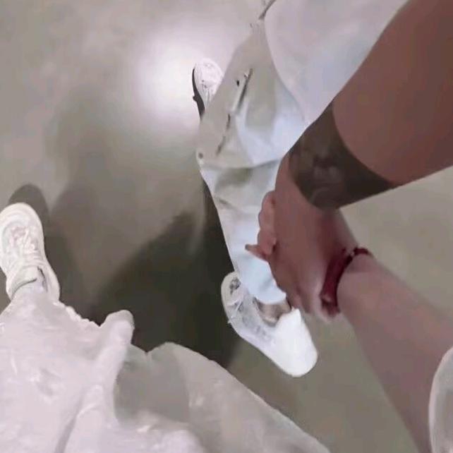 贾贾(„ಡωಡ„)栓Q