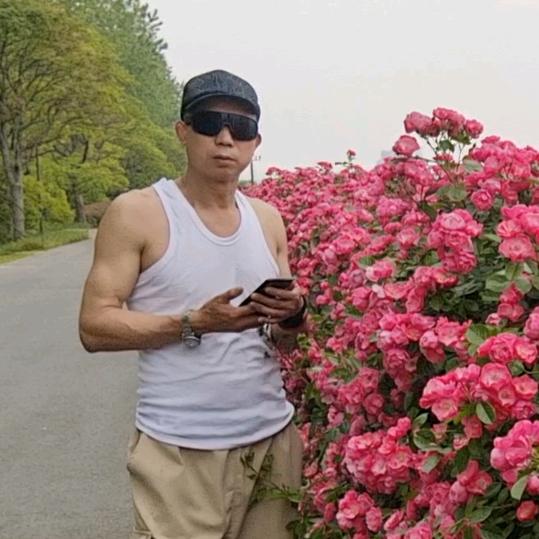 三哥璞蕴