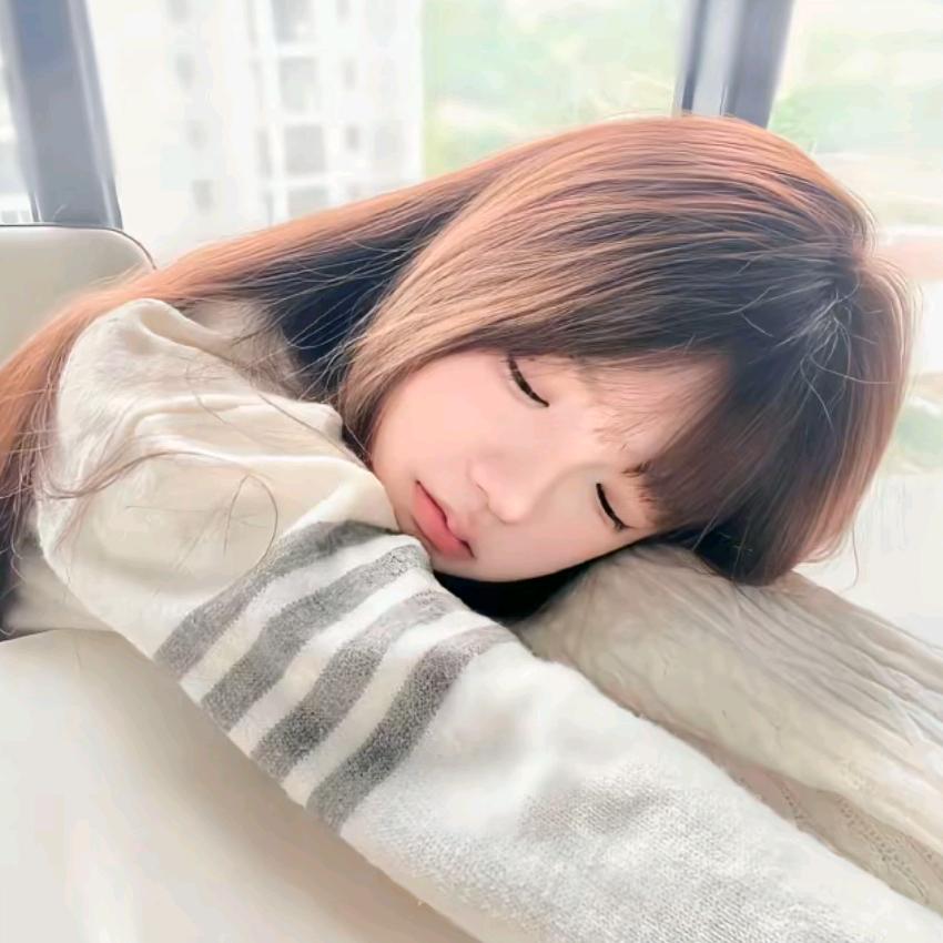 小小鱼🐟