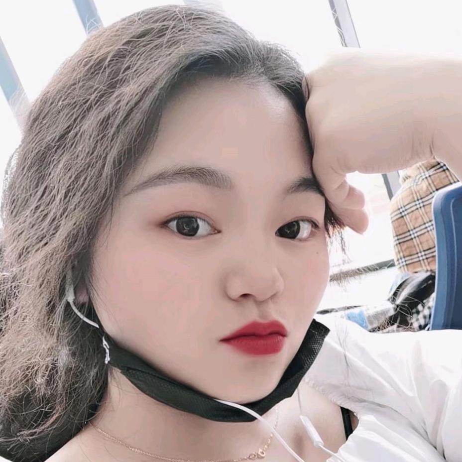 笑着流泪(ಥ_ಥ)