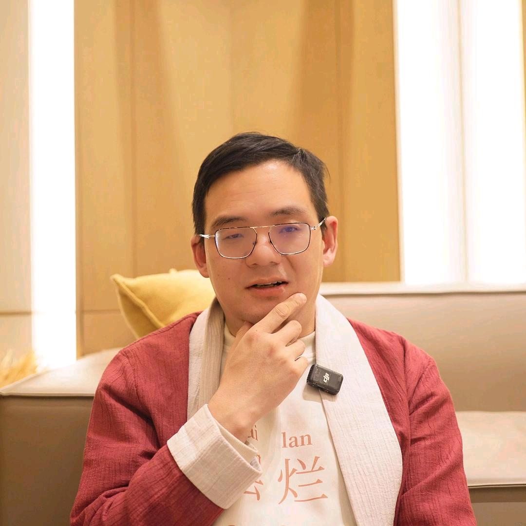 布衣八叔