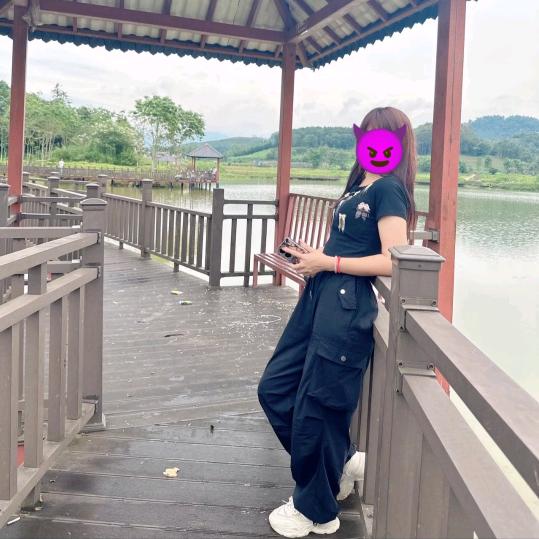 🌺Ñâñ £âÿ🌼(နန်လေး)