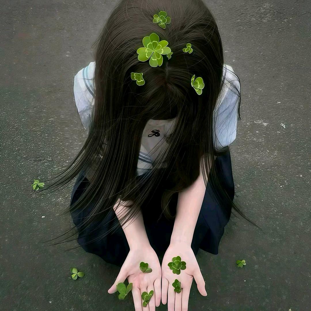 εïз