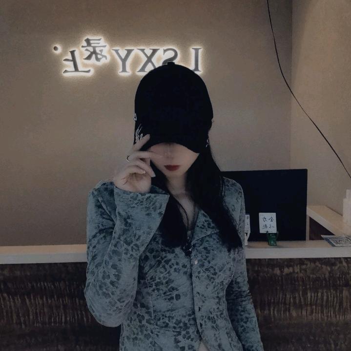 东北亚一楼录上女装