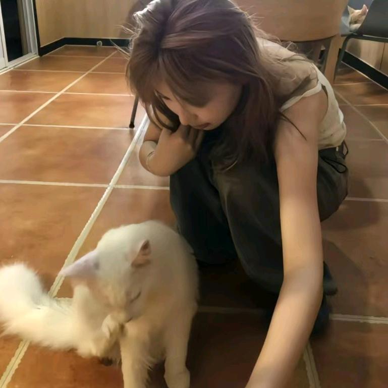 爱吃鸡脆骨