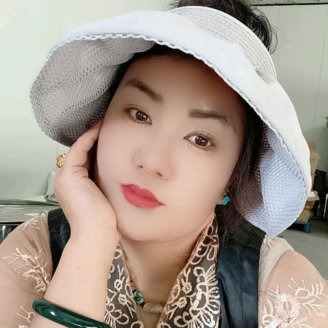 曲吉店铺