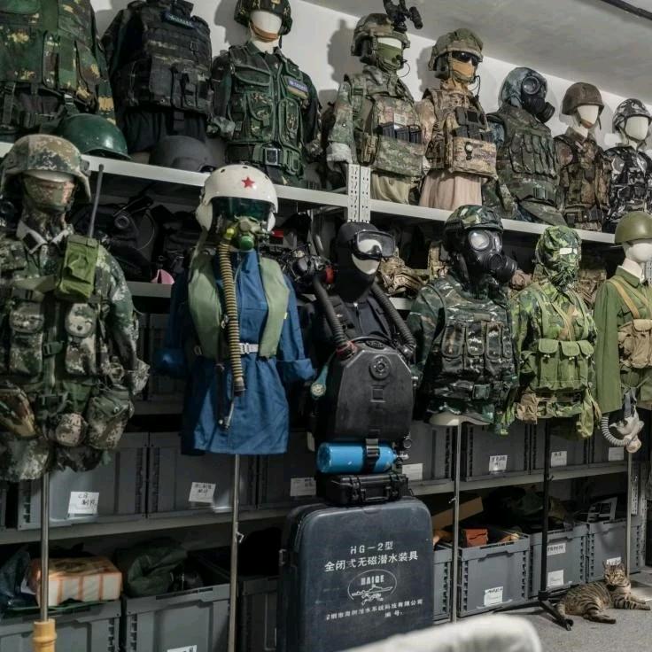 十三温馨户外（军迷服务社）