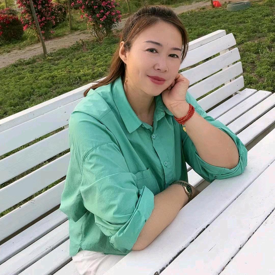 遂平龙达飞男装平姐