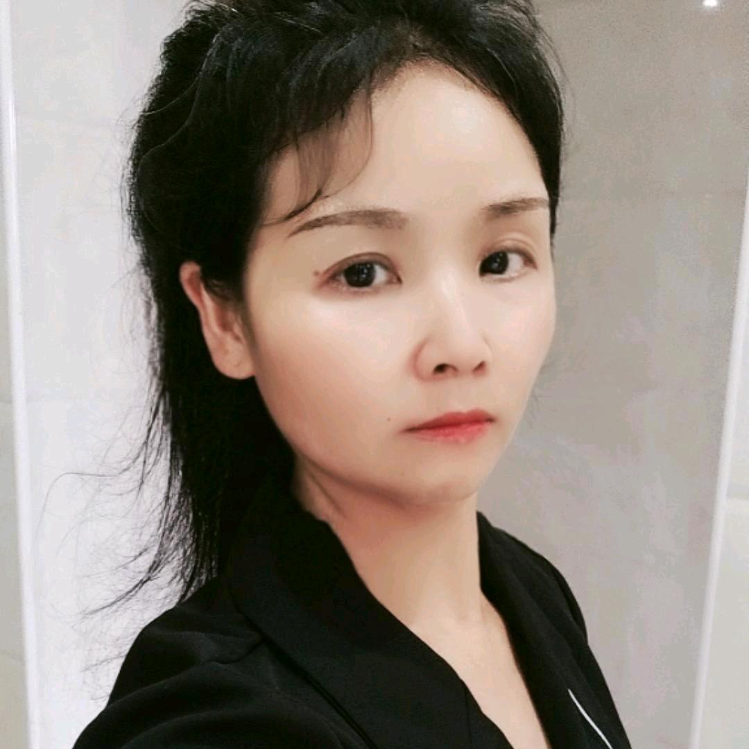 杨杨得亿