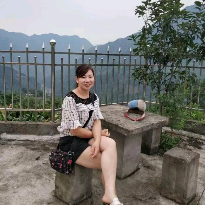 我是卖鱼卖菜的阿姨
