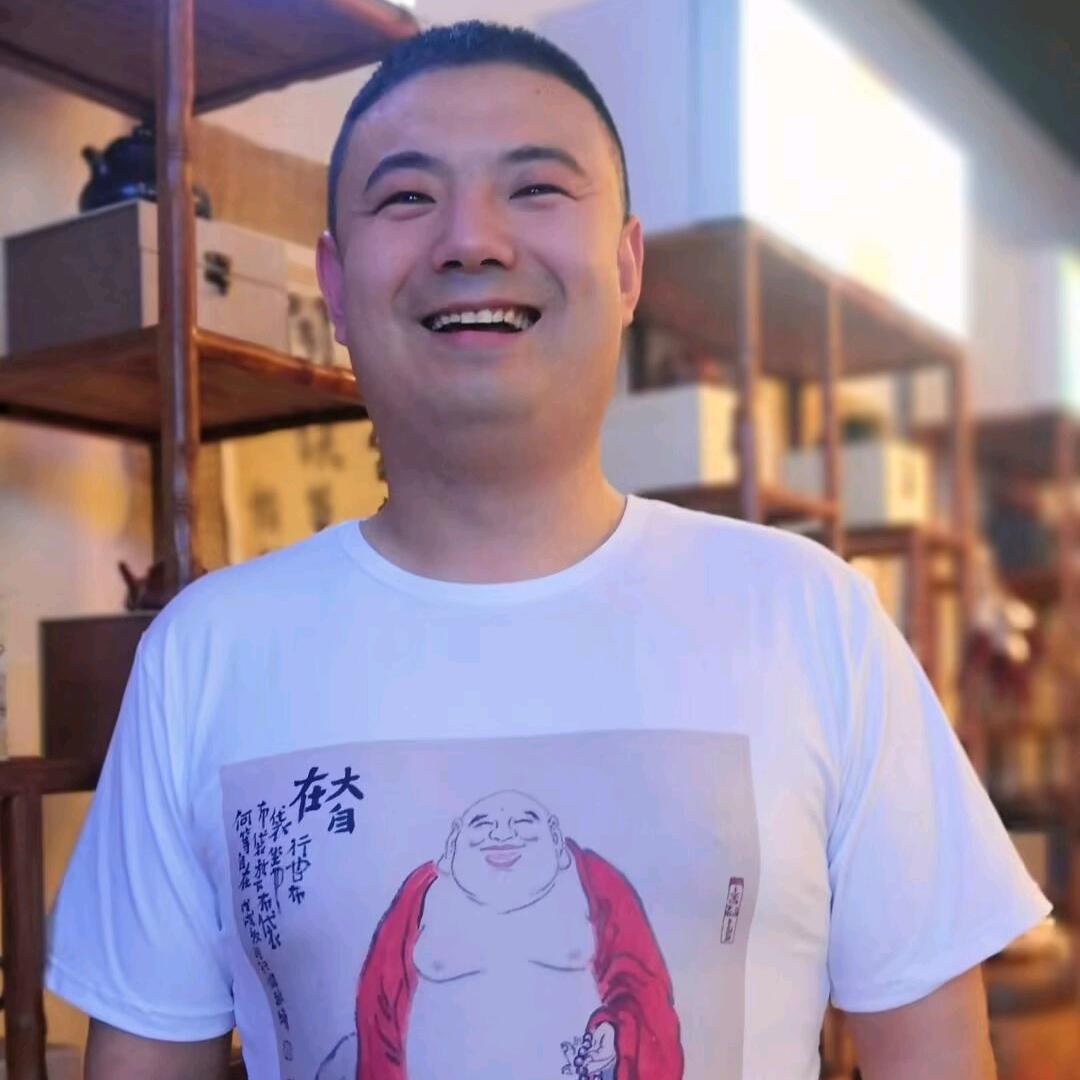 会画画的歌手