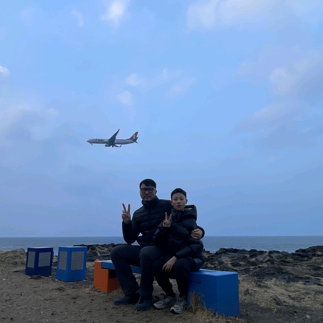 吞金兽服务生jason