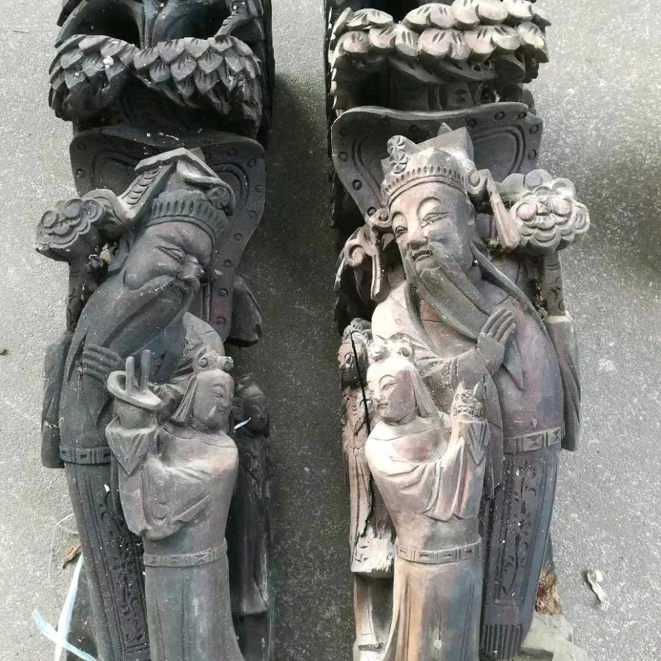 在水一方 ，，，，，，云龙