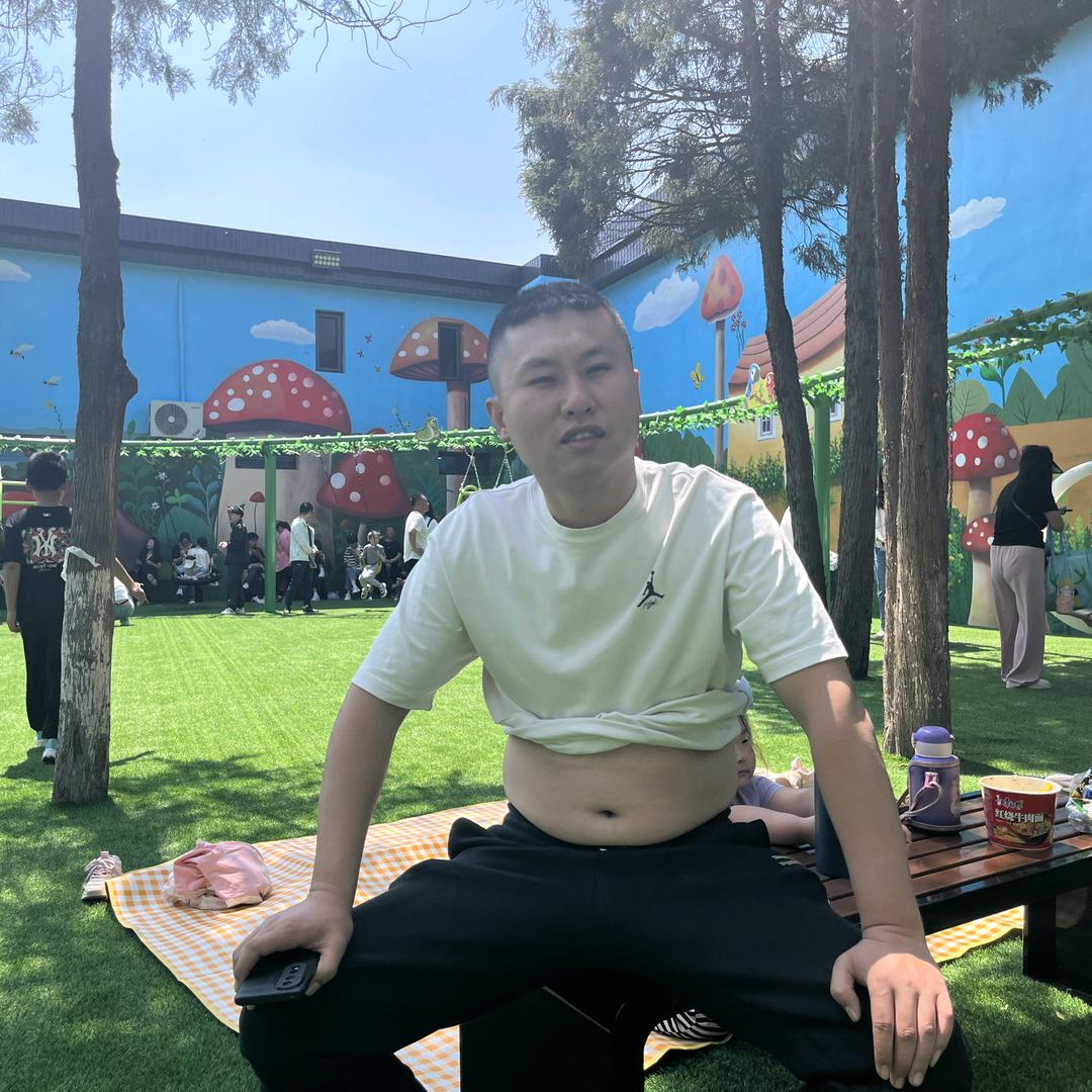 小 强  👣