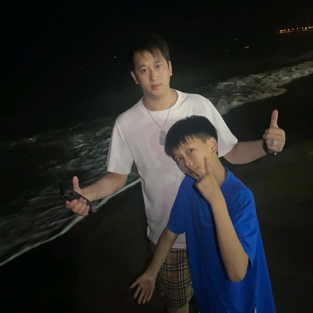 一淰之间