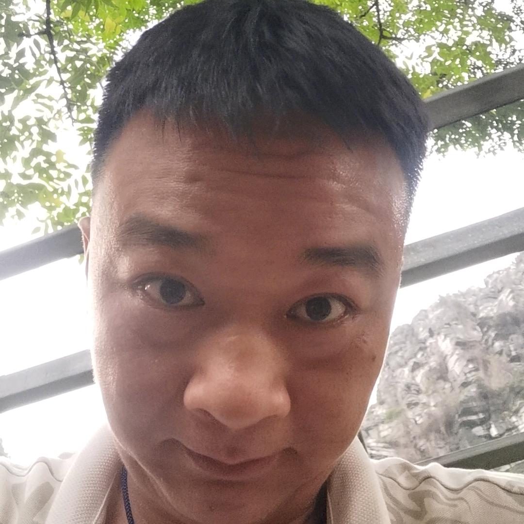 看中哪一个小可爱弹我