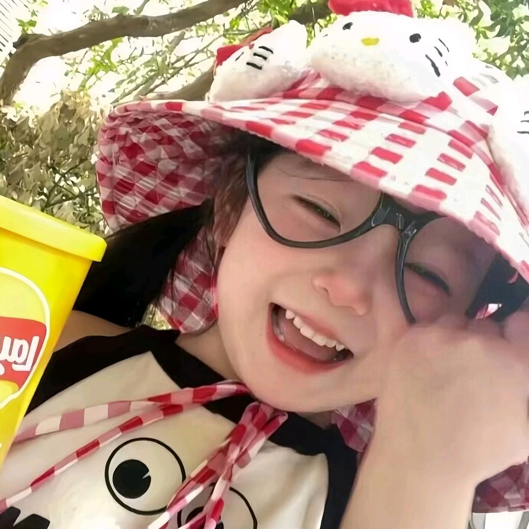 嘻嘻.
