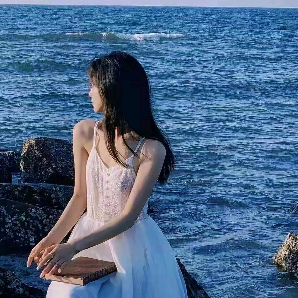陌夕女装穿搭