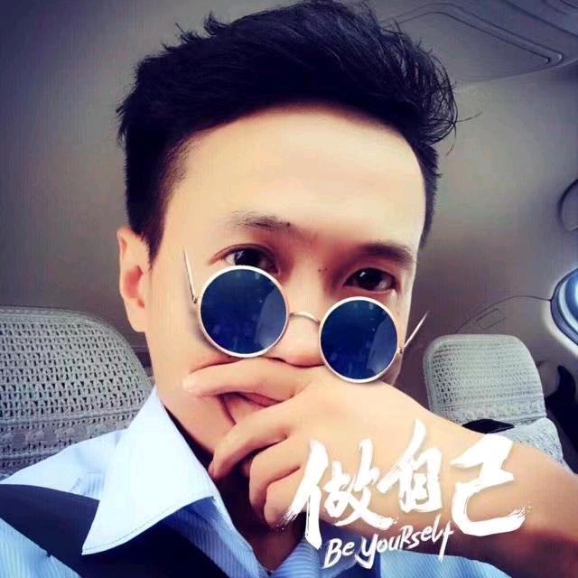 Max.殷
