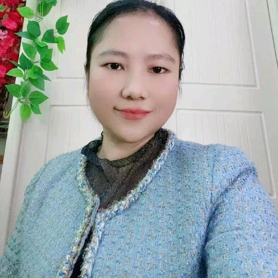小富婆好物中午12点20分直播