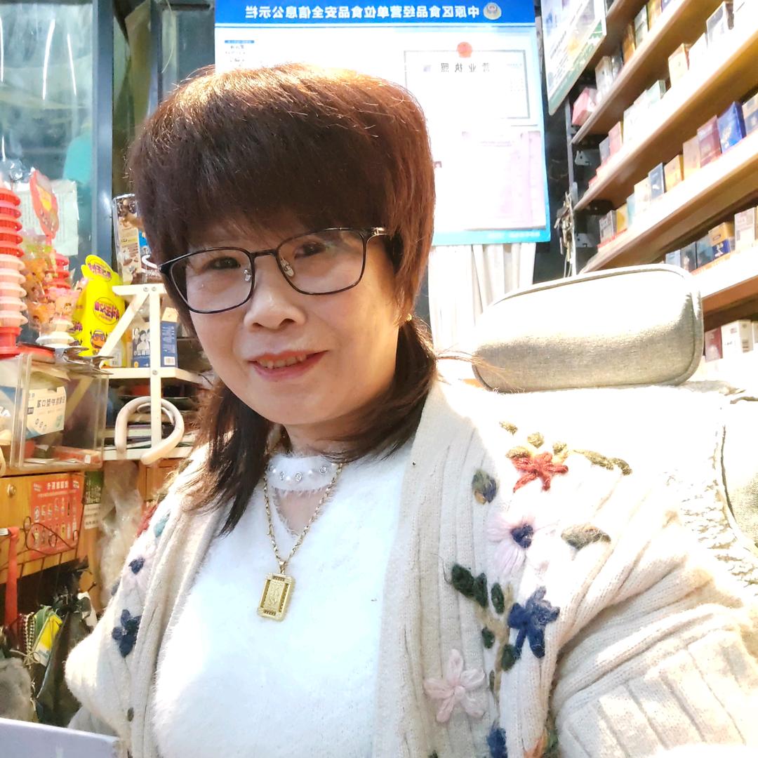 马到成功(设计唐装、婵装、汉服)