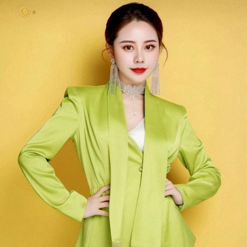 禾颜悦美   菊子
