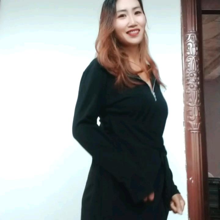 依搞