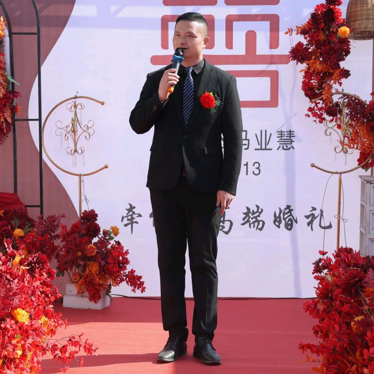 牵仟年高端婚礼（拾月）