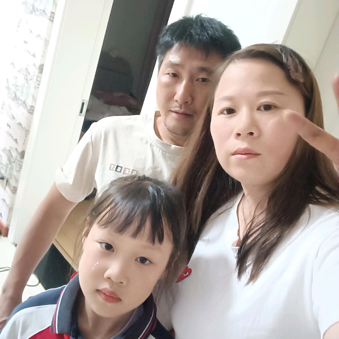 小郑家政服务，