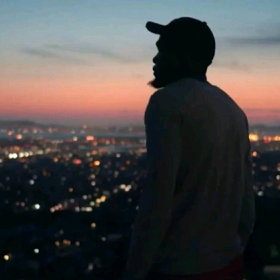 小张在六职打酱油