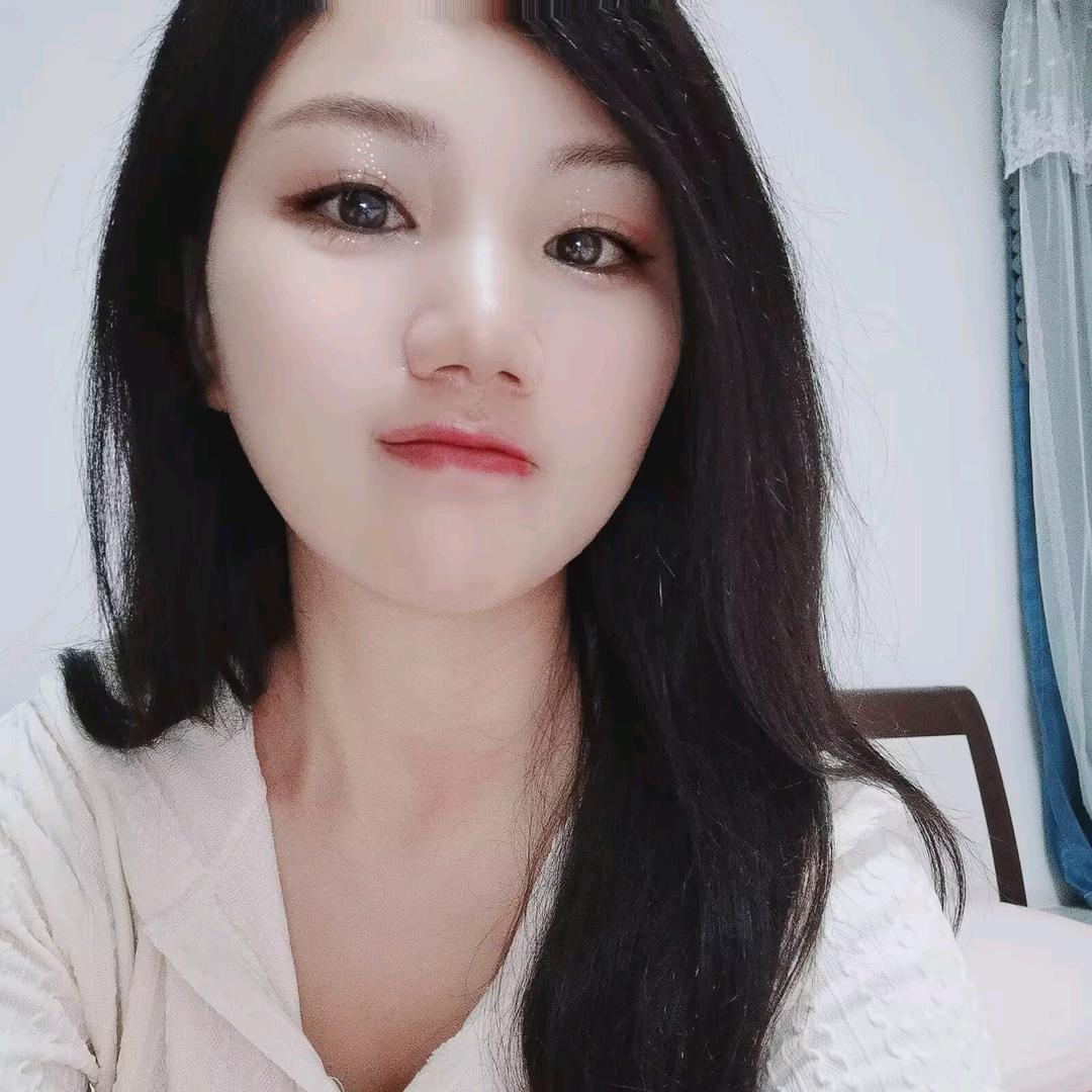 小馋猫～舞儿🍓🍓