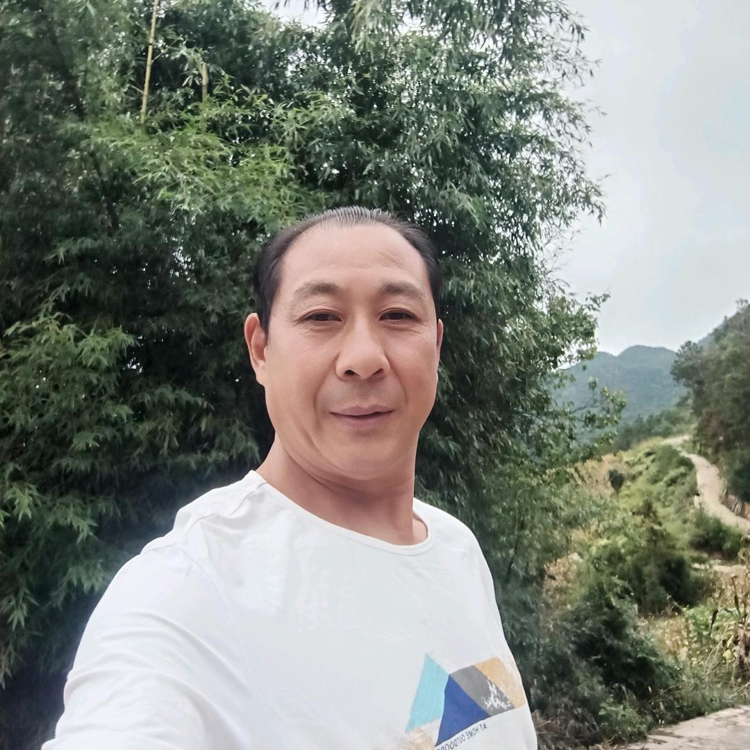 董家君
