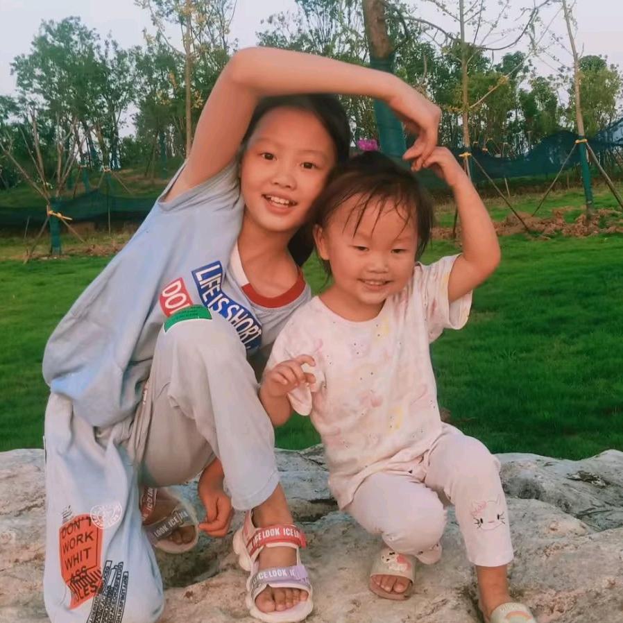 🌈彤媛宝妈👑