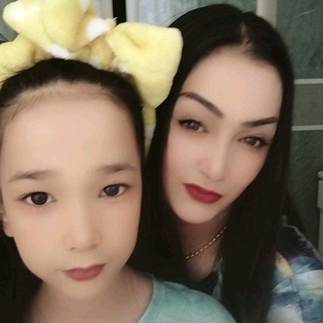 图尔荪阿依
