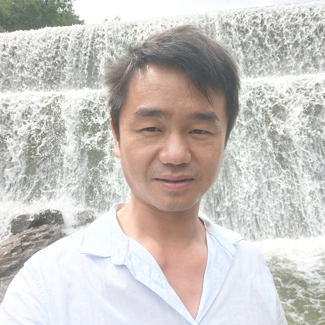 玩白泥巴的伍师傅