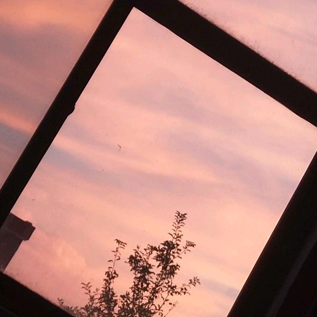 坚强的女人会哭&但不会输