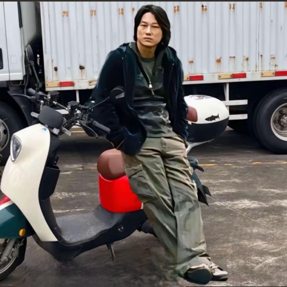 泪水打湿豆豆鞋