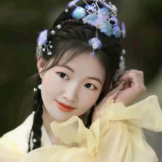 莲子🌻෴₅₂₀¹³¹⁴